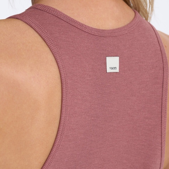 Vuori Mudra Plyo Tank - Picture 3 of 9